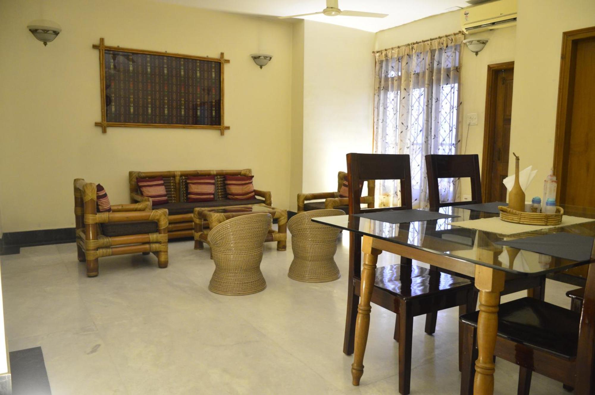 River Breeze Home A Comfort Stay Guwahati Eksteriør bilde